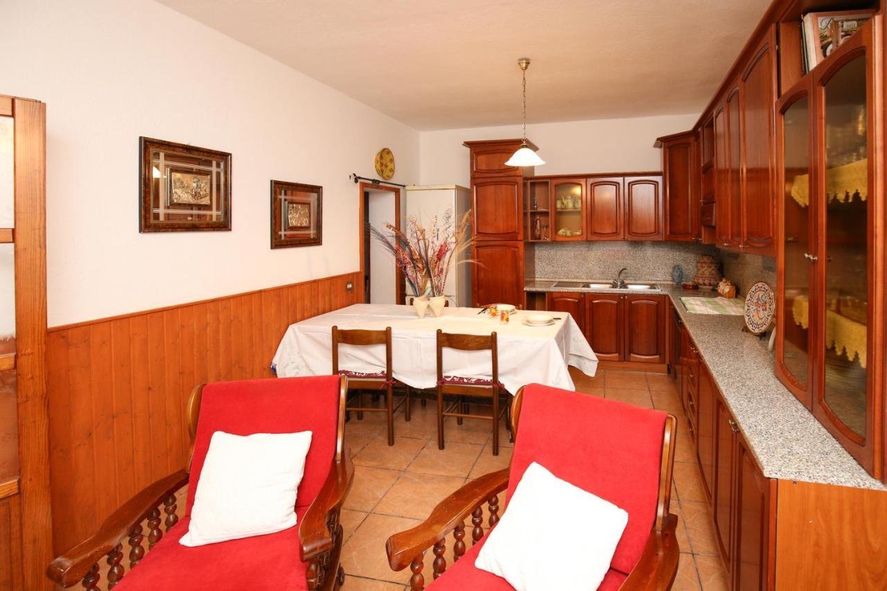 Da Nonna Maria Lägenhet Castelsardo Exteriör bild